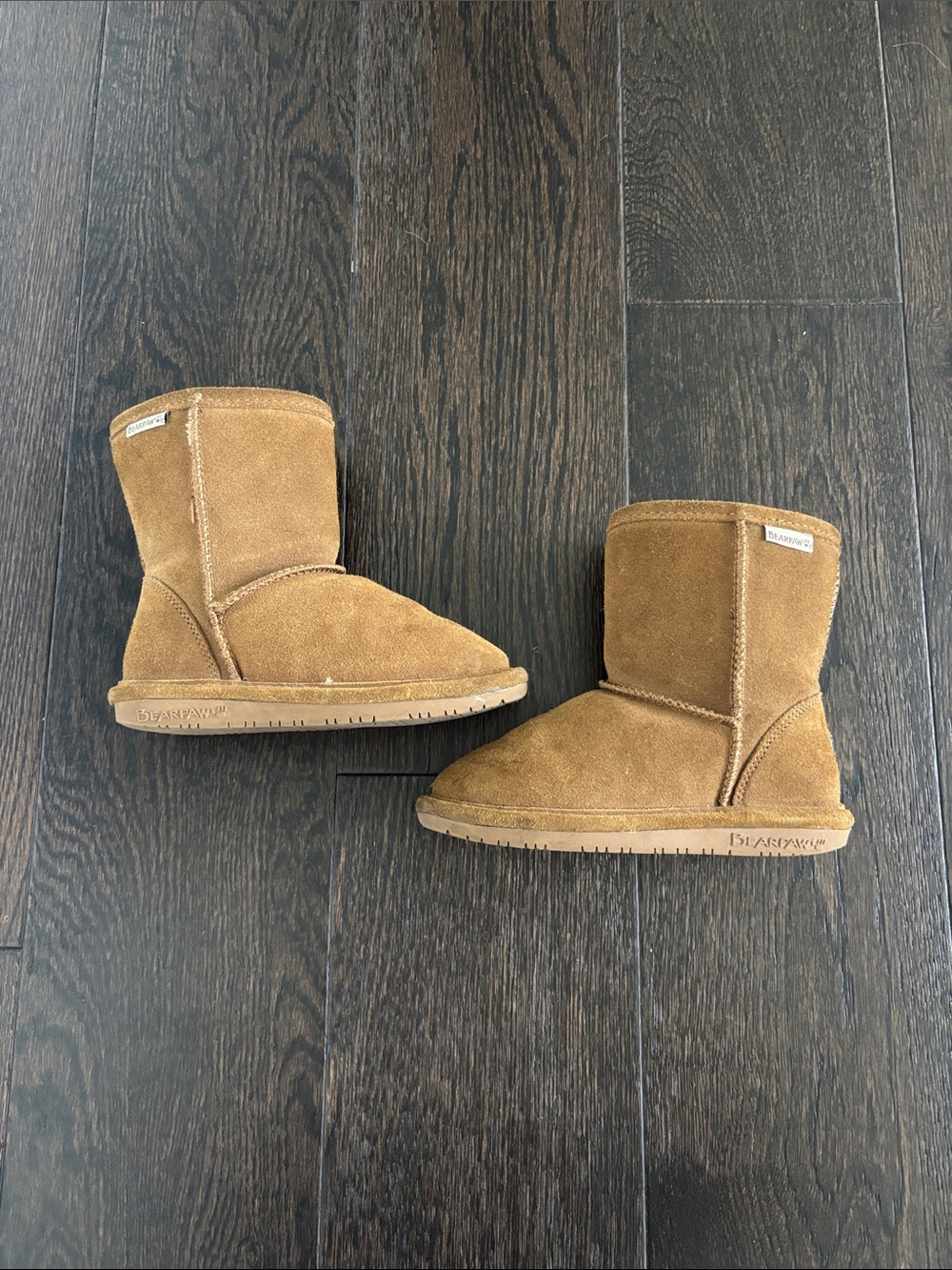 BearPaw Chestnut Suede Short Winter Boots